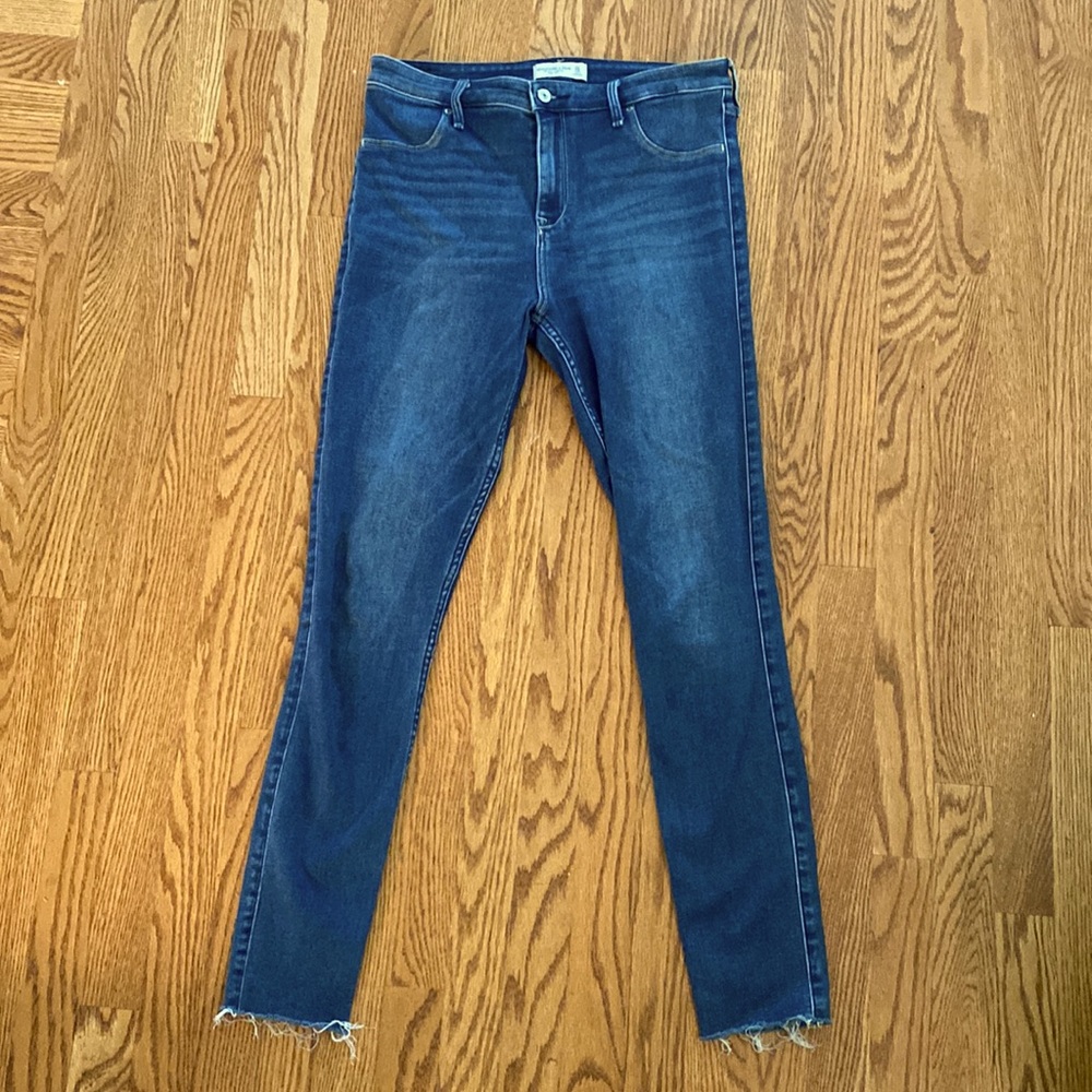 Abercrombie & Fitch the Jean legging high rise size 12 long